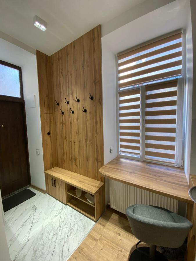 Квартира-Студія Подобово На Вулиці Городоцька 102 Lviv Dış mekan fotoğraf